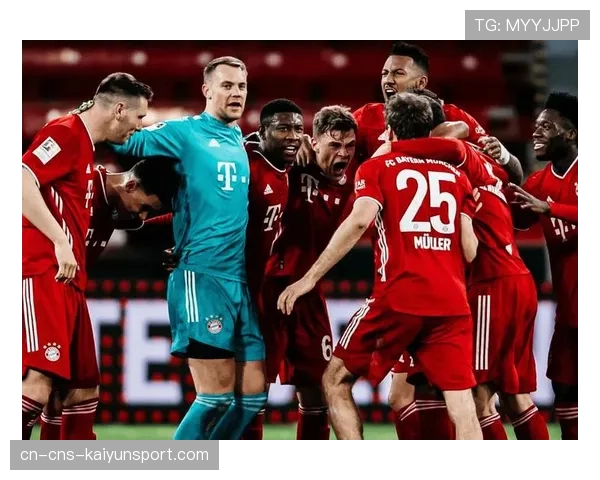 对手变队友：两位前德甲死敌球员在训练基地相遇